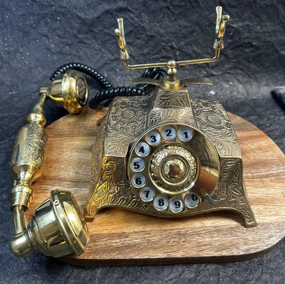Antique Brass Vintage Telephone Decorative Showpiece