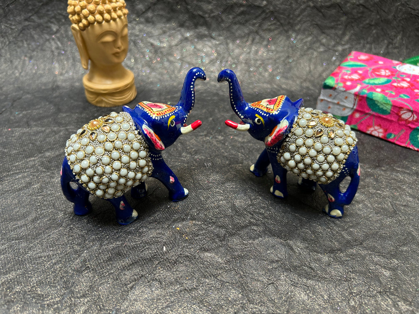 Metal Elephant Handcrafted Figurine with Moti ( 1 piece)