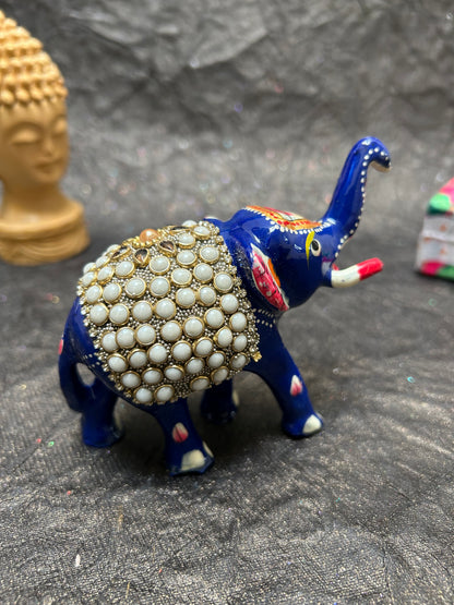 Metal Elephant Handcrafted Figurine with Moti ( 1 piece)