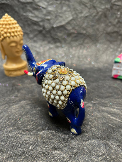 Metal Elephant Handcrafted Figurine with Moti ( 1 piece)