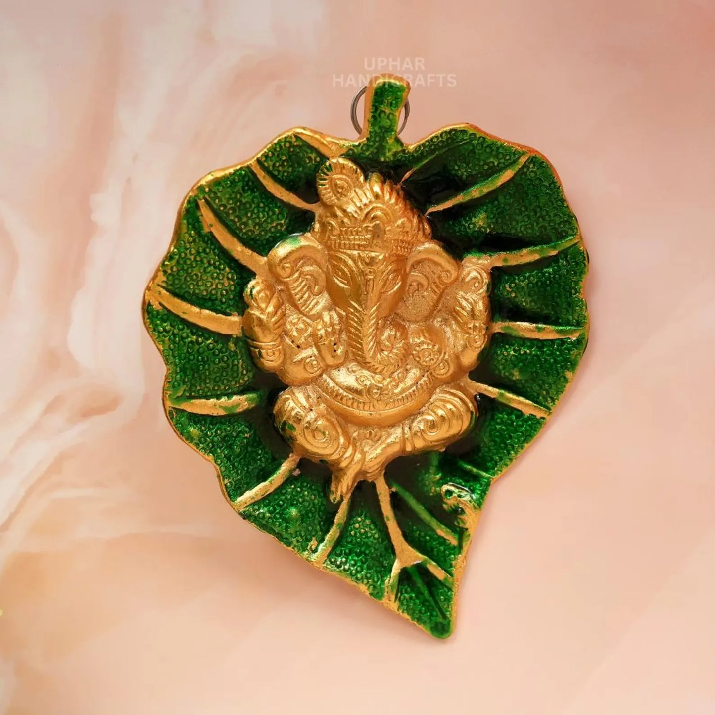 Metal Ganesh Ji Wall Art
Leaf Design Indian Decor
Handcrafted Hindu Wall Hanging
Traditional Indian Craft
Spiritual Home Decoration
Uphar Handicrafts