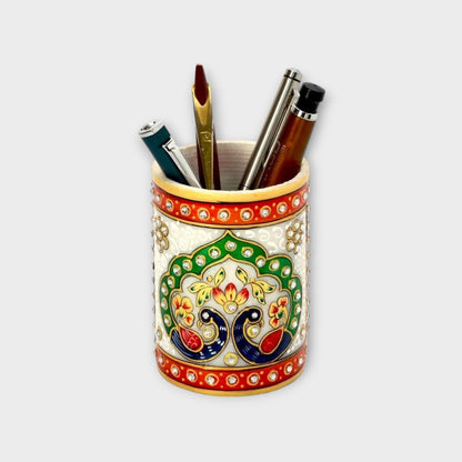 Golden Mayur Design Marble Pen Stand
White Marble Traditional Indian Decor
Gold Meenakari Peacock Artwork
Decorative Pen and Pencil Holder
Elegant Office Desk and Study Decor
Indian Handicraft Gift Idea
Uphar Handicrafts