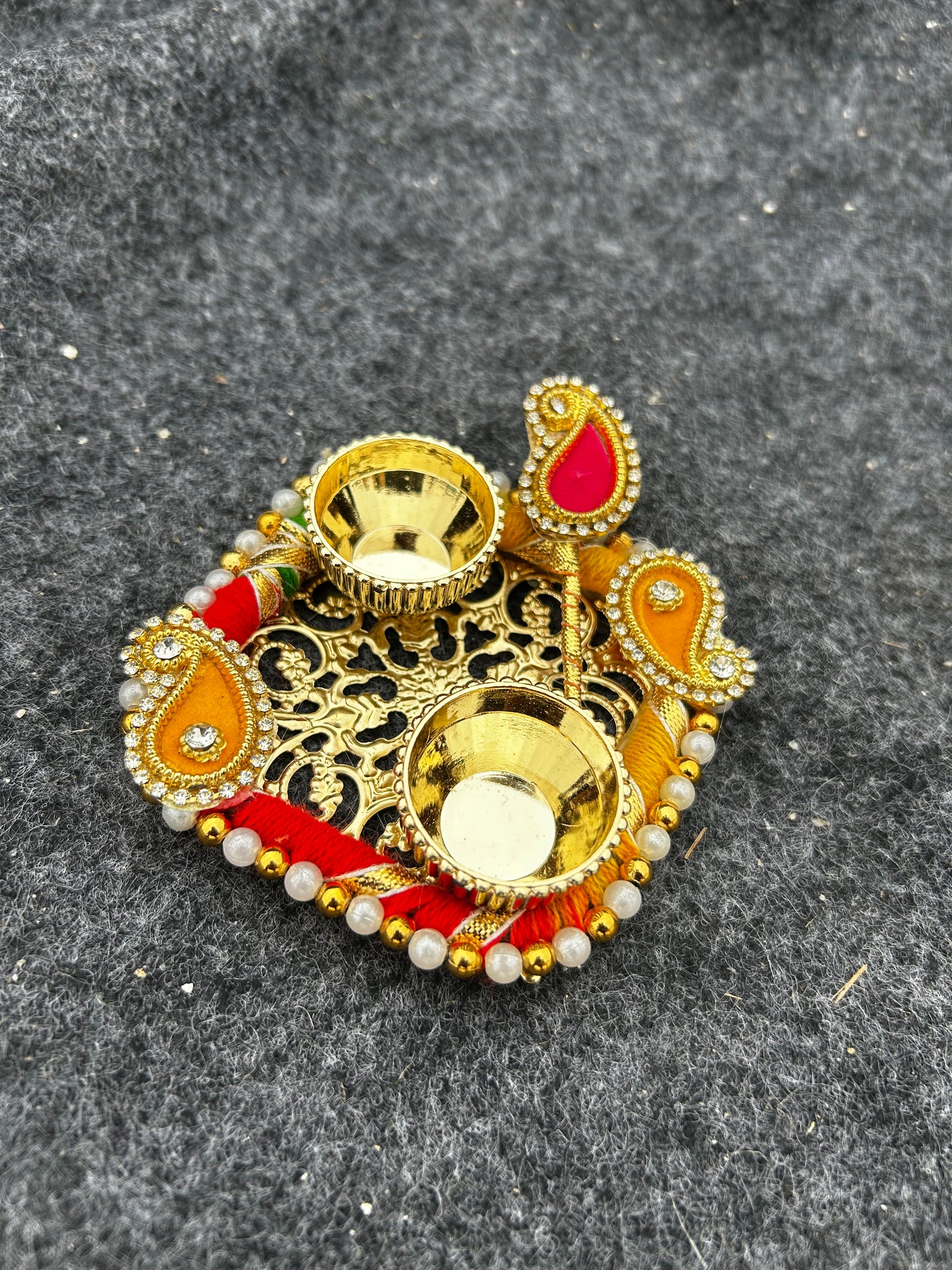 Traditional Indian Ritual Thali
Multicolor Akshat and Tikka Plate
Puja and Tilak Ceremony Accessory
Wedding and Housewarming Puja Decor
Indian Festive Religious Gift
Uphar Handicrafts