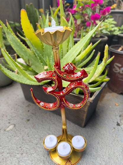 Metal Candle Holder
Used for Religious, Spiritual, Yoga, Meditation Purposes
Uphar Handicrafts