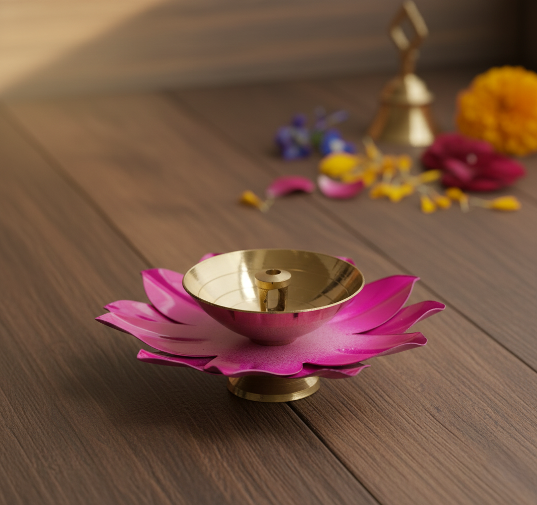 Pink Lotus Brass Urli Diya
Metallic Pink Lotus Petal Design
Central Brass Bowl for Tealight
Traditional Indian Diya Decoration
Diwali and Pooja Room Decor
Elegant Mandir and Rangoli Accent
Uphar Handicrafts