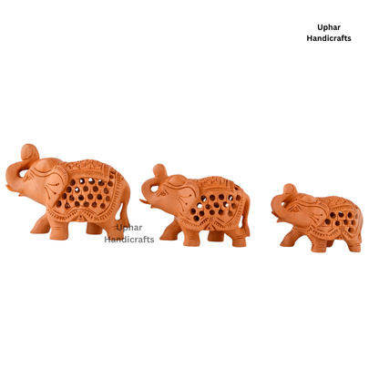 Rajasthani Wooden Elephant Set
Three Hand-Carved Elephant Figurines
Traditional Indian Jali Wood Craft
Natural Wooden Finish and Design
Bookshelf Side Table and Desk Decor
Diwali Housewarming and Birthday Gift
Uphar Handicrafts