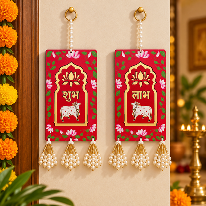 Red Shubh Labh wall hanging
Hand-painted traditional Indian decor
MDF wood festive wall panels
Pearl style beaded loop
Bead tassel Shubh Labh decoration
Uphar Handicrafts