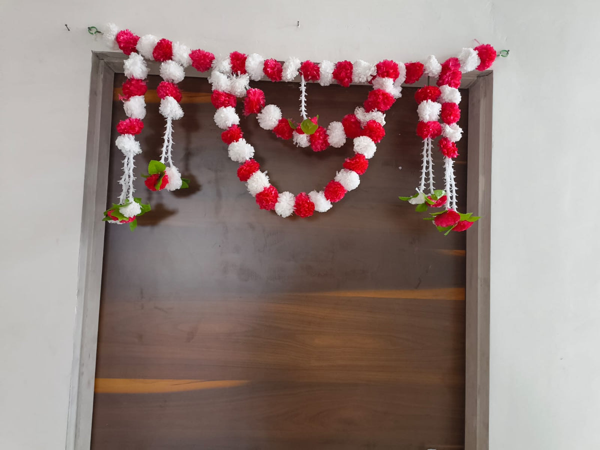 Red White Artificial Flower Toran
Traditional Indian Festive Door Hanging
3.5 Feet Decorative Flower Toran
Pooja Room and Temple Door Decor
Diwali Navratri and Ganesh Chaturthi Decor
Reusable Indian Housewarming Decoration
Uphar Handicrafts