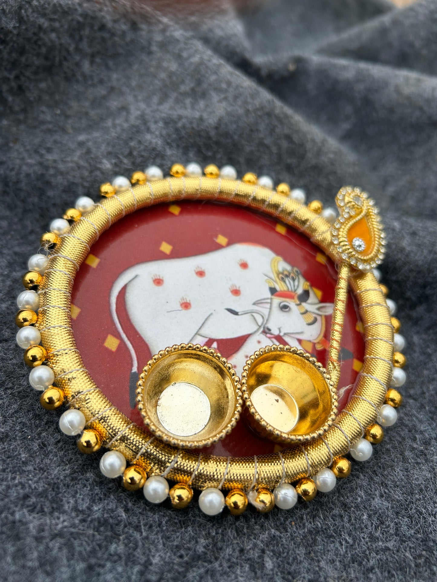 Roli and Rice Holder Plate
Traditional Indian Puja Thali
Kumkum and Akshat Rice Holder
Auspicious Puja Ceremony Decor
Indian Religious Ritual Accessory
Puja Return Gift for Guests
Uphar Handicrafts