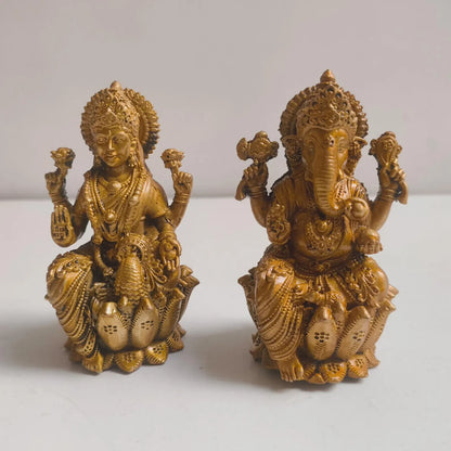 Superfine Brass Lakshmi Ganesha Idols
Handcrafted Indian Set
Pooja Room Decor
Hindu temple decor
Uphar Handicrafts
