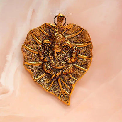 Metal Ganesh Ji Pooja Room Decor
Indian Spiritual Wall Art
Handcrafted Ganesh Ji Hanging
Traditional Hindu Home Decor
Antique Brown Metal Finish
Uphar Handicrafts