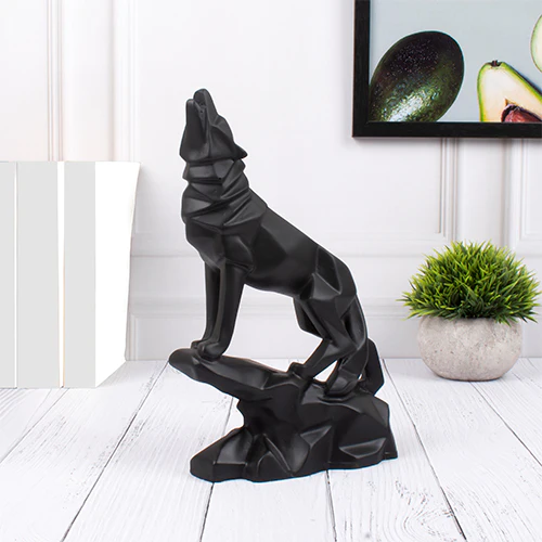 Black Wolf Polyresin Showpiece